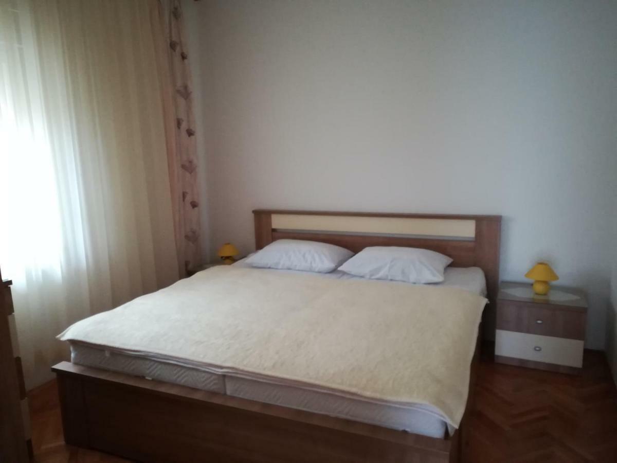 Apartman Ana Novi Vinodolski Exterior foto